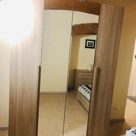 Ferienwohnung Bilocale Affori Mailand Exterior foto